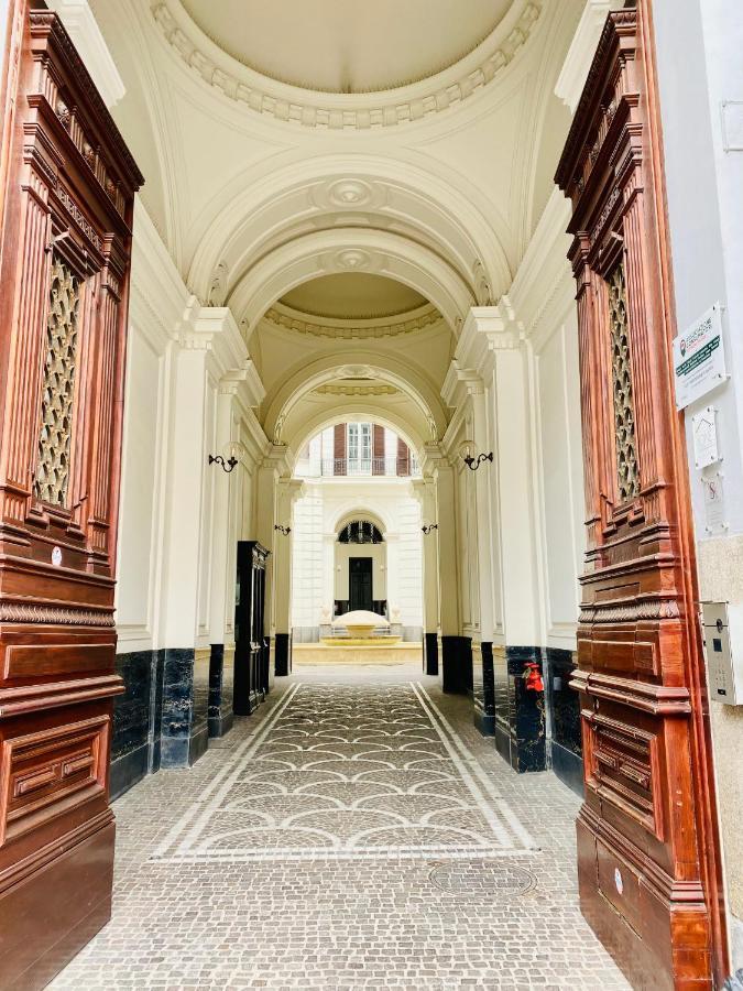 Piazza Amore Napoli Luxury Apartment Nel Cuore Di Napoli Exteriér fotografie